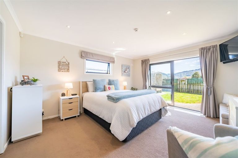 Photo of property in 30a Miro Street, Trentham, Upper Hutt, 5018