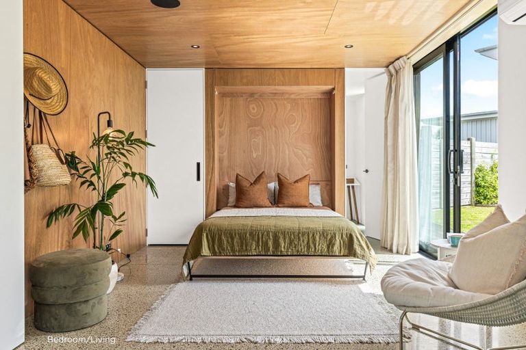 Photo of property in 17 Patiki Place, Omaha, 0986