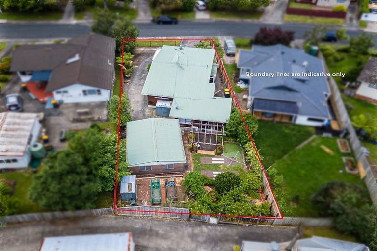 Photo of property in 23 Finlow Drive, Te Atatu South, Auckland, 0610