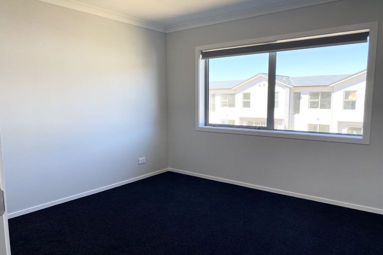 Photo of property in 11 Torea Place, Kenepuru, Porirua, 5022