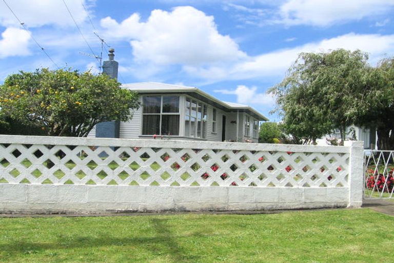 Photo of property in 5 Olive Crescent, Papatoetoe, Auckland, 2025