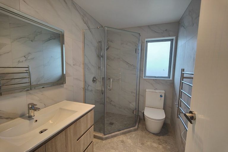 Photo of property in 29b Lyren Place, Half Moon Bay, Auckland, 2012