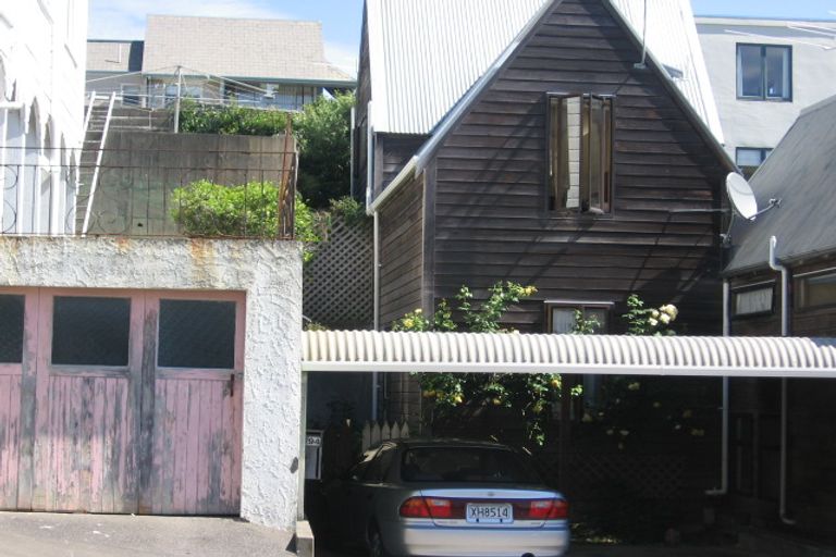 Photo of property in 94 Majoribanks Street, Mount Victoria, Wellington, 6011