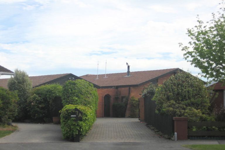 Photo of property in 7a Paprika Place, Bishopdale, Christchurch, 8053