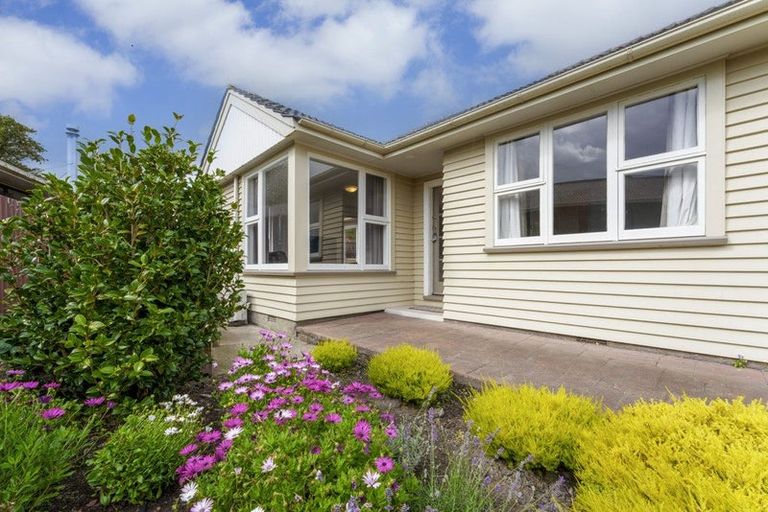 Photo of property in 54 Santa Rosa Avenue, Halswell, Christchurch, 8025