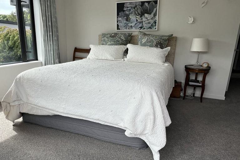 Photo of property in 36 Soleares Avenue, Mount Pleasant, Christchurch, 8081