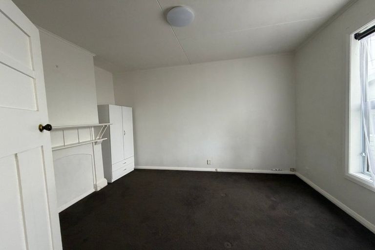 Photo of property in 6 Carlisle Street, Milson, Palmerston North, 4414