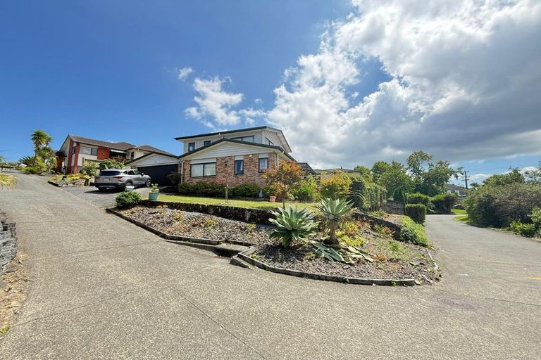 Photo of property in 27a Willerton Avenue, New Lynn, Auckland, 0600