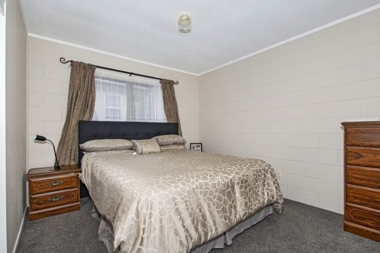 Photo of property in 24 Escalona Street, Te Kamo, Whangarei, 0112