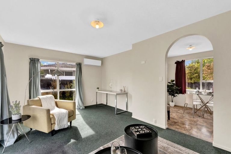 Photo of property in 8a Bromley Road, Bromley, Christchurch, 8062