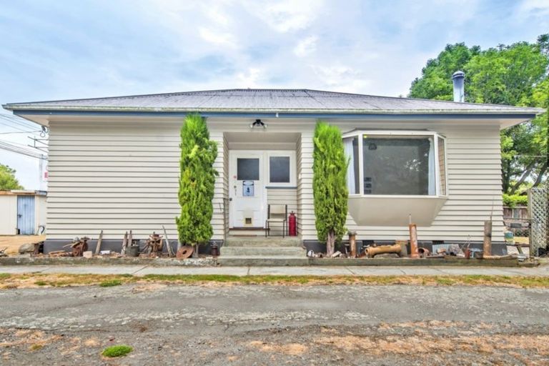 Photo of property in 88 High Street, Southbridge, 7602