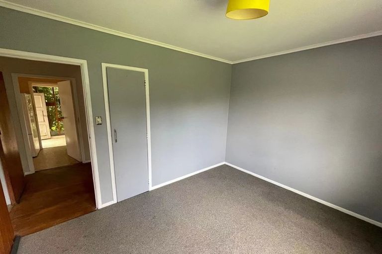 Photo of property in 305 Don Buck Road, Massey, Auckland, 0614