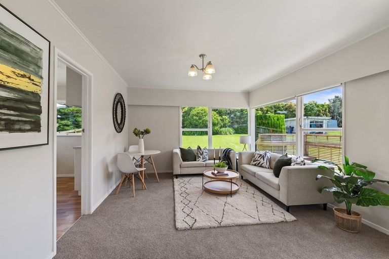 Photo of property in 2/5 Margaret Place, Milford, Auckland, 0620