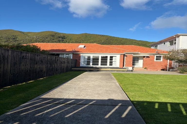 Photo of property in 1 Hayward Terrace, Waiwhetu, Lower Hutt, 5010