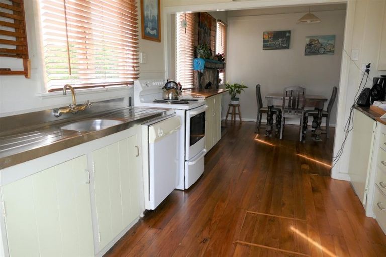 Photo of property in 16 Cranley Street, Dargaville, 0310