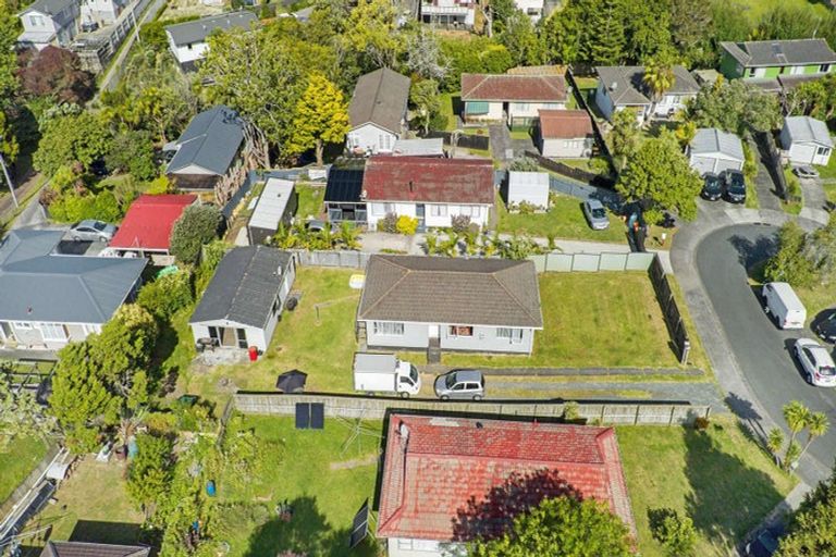 Photo of property in 6 Karina Place, Glen Eden, Auckland, 0602