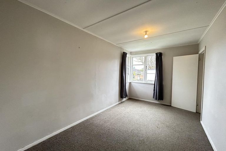 Photo of property in 3 Fisk Street, Naenae, Lower Hutt, 5011