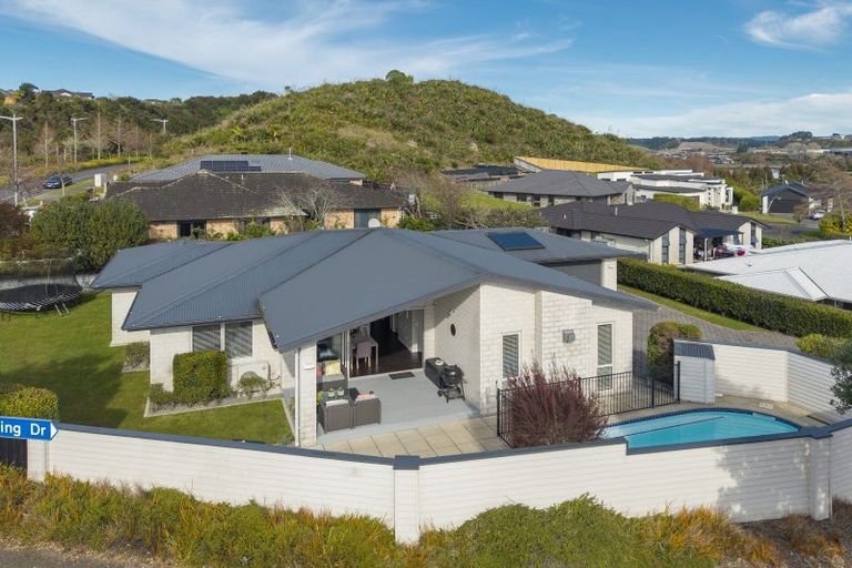 Photo of property in 1 Landing Drive, Pyes Pa, Tauranga, 3112