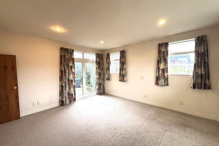 Photo of property in 6 Cherrytree Lane, Spreydon, Christchurch, 8024