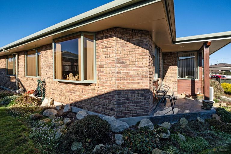 Photo of property in 3 Lewis Street, Geraldine, 7930