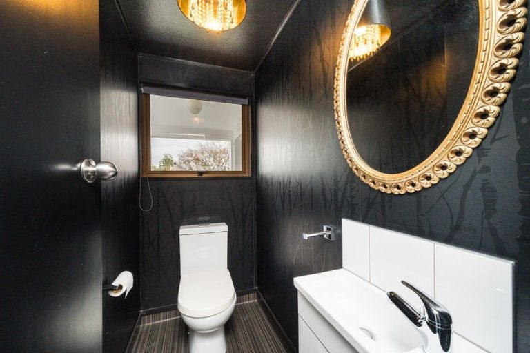 Photo of property in 11a Ranui Place, Feilding, 4702