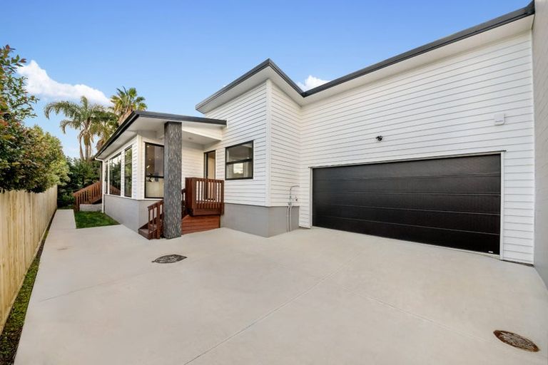 Photo of property in 26b Gulf Harbour Drive, Gulf Harbour, Whangaparaoa, 0930