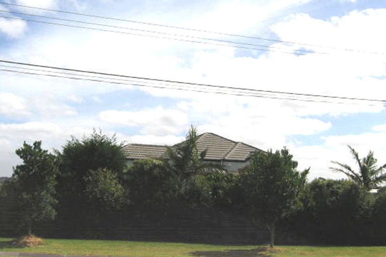 Photo of property in 358 East Coast Road, Sunnynook, Auckland, 0630