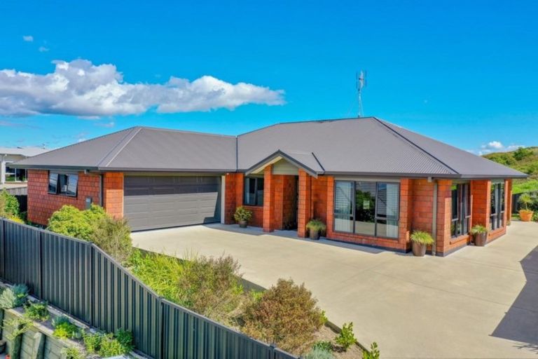 Photo of property in 21 Omega Place, Coastlands, Whakatane, 3120