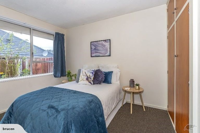 Photo of property in 2/54 Devon Street, Sydenham, Christchurch, 8023