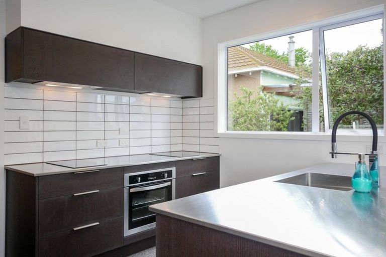 Photo of property in 274 Oxford Street, South Dunedin, Dunedin, 9012