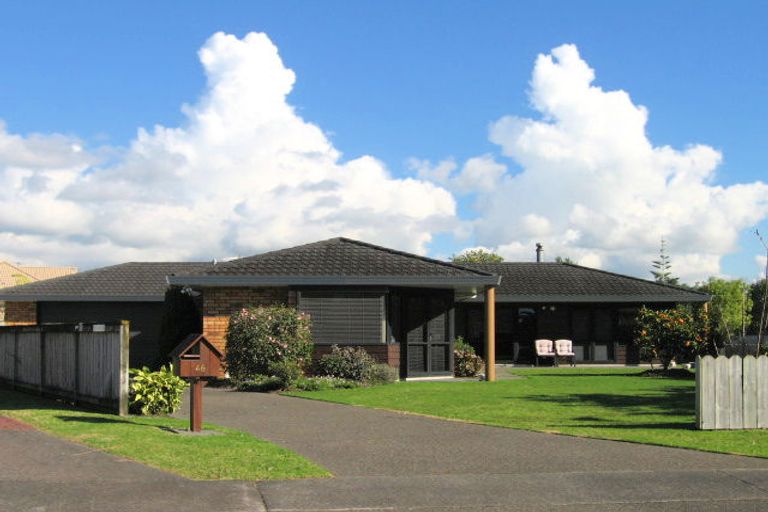 Photo of property in 46 Settlers Grove, Orewa, 0931