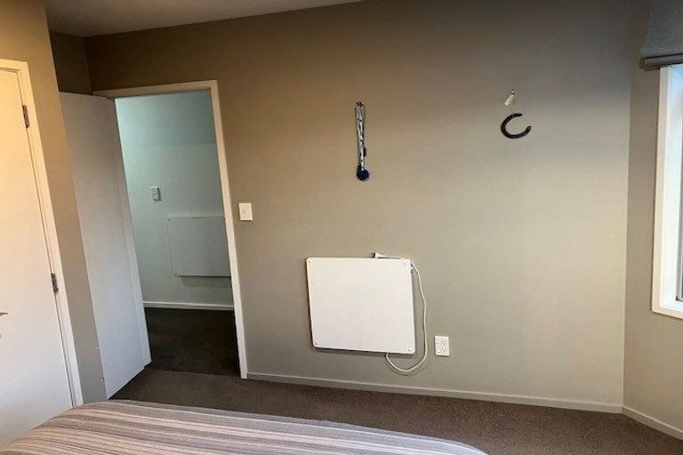 Photo of property in 5a Adelaide Street, Petone, Lower Hutt, 5012