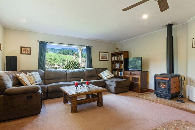 Photo of property in 139 Rangiora Road, Reikorangi, Waikanae, 5391