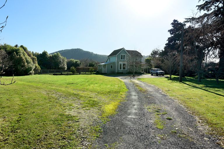 Photo of property in 145 Whitby Road, Wakefield, 7025