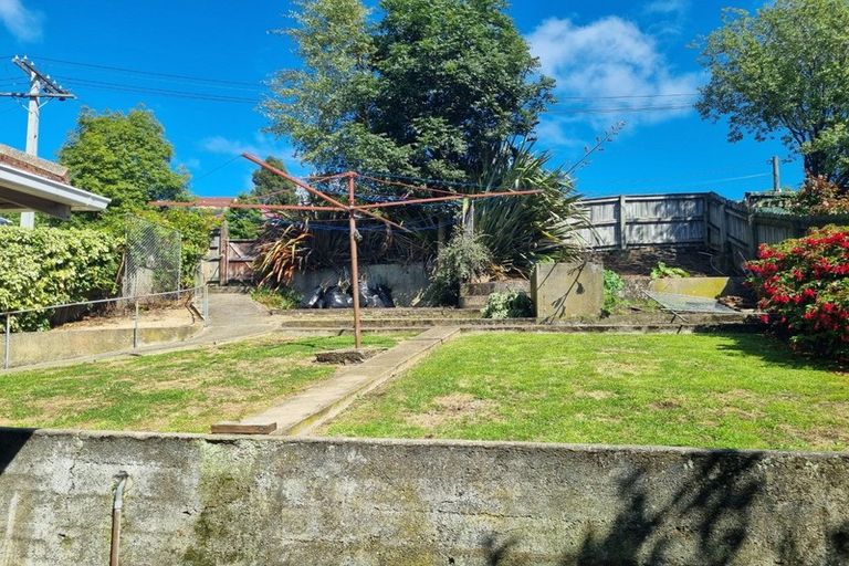 Photo of property in 22 Burnett Street, Calton Hill, Dunedin, 9012