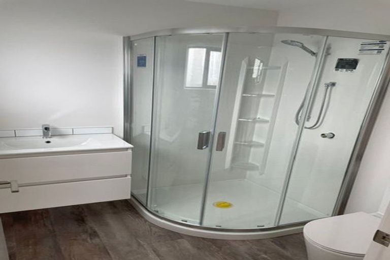 Photo of property in 2/1 Milne Crescent, Taita, Lower Hutt, 5011