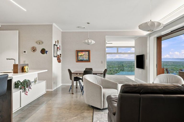 Photo of property in 50 Woodlau Rise, Huntsbury, Christchurch, 8022