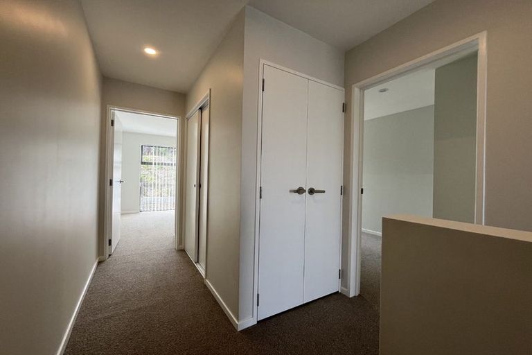 Photo of property in 13 Tukari Lane, Mangere Bridge, Auckland, 2022