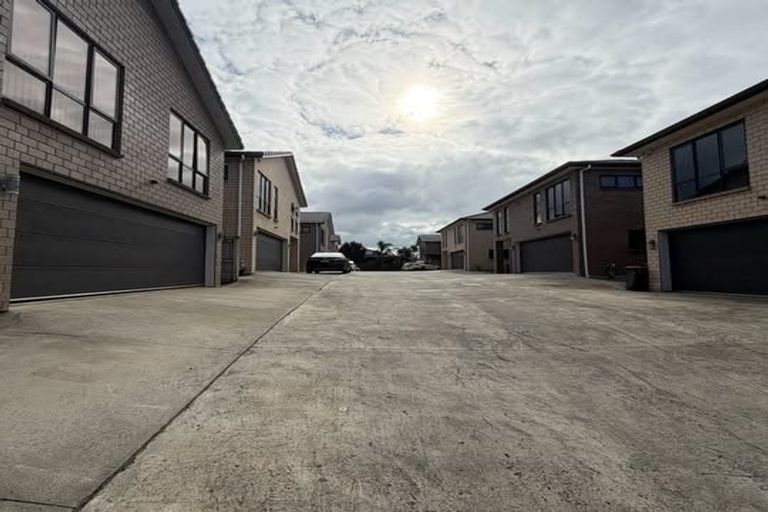 Photo of property in 6 Goyal Lane, Pakuranga, Auckland, 2010