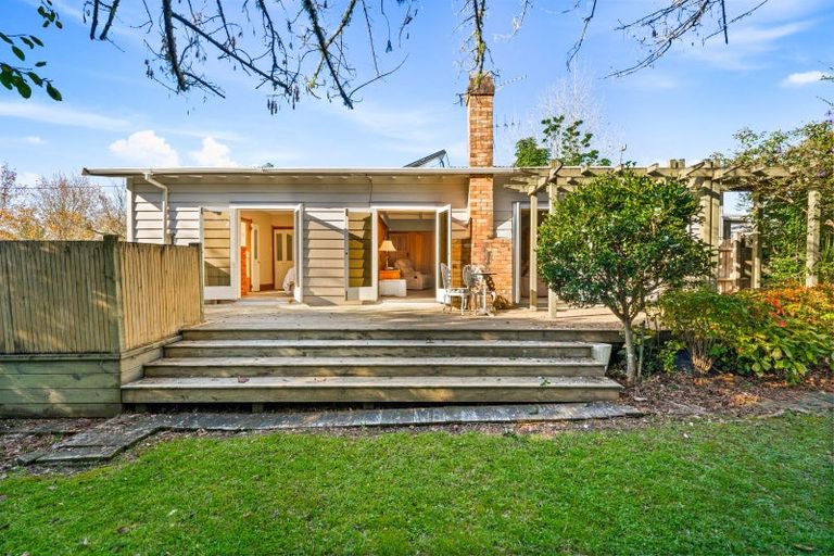 Photo of property in 391 Pine Valley Road, Dairy Flat, Silverdale, 0992