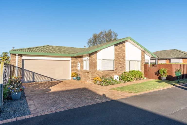 Photo of property in 6 Longford Court, Forest Lake, Hamilton, 3200
