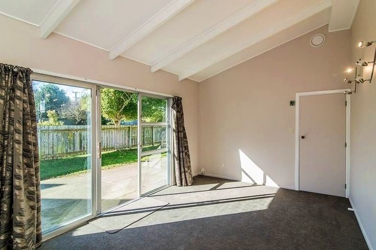 Photo of property in 39 Gray Avenue, Paraparaumu Beach, Paraparaumu, 5032