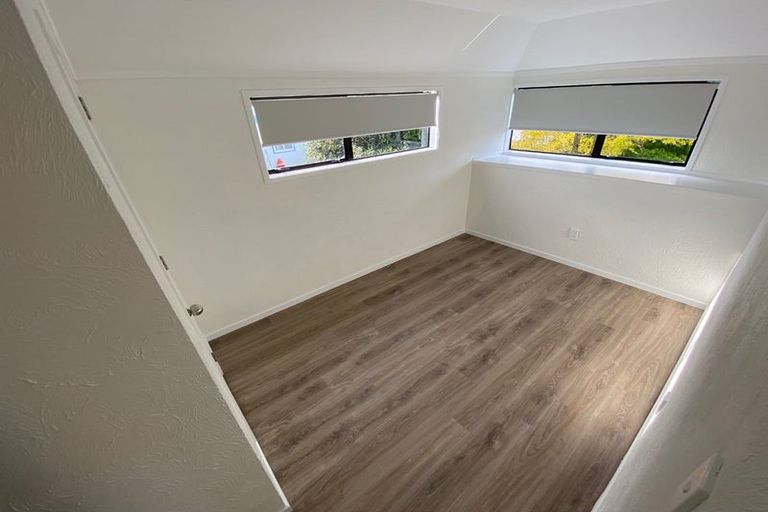 Photo of property in 1/8 Priestley Drive, Bucklands Beach, Auckland, 2014