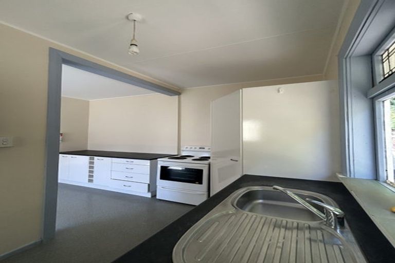 Photo of property in 85a Duncan Terrace, Kilbirnie, Wellington, 6022