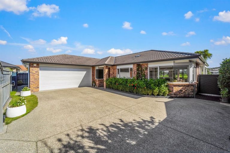 Photo of property in 232a Centreway Road, Orewa, 0931