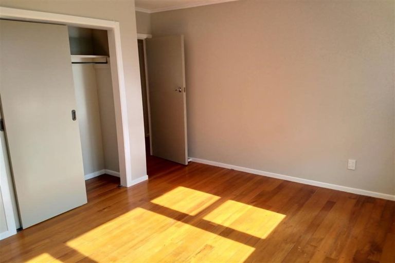 Photo of property in 26 Clifford Road, Johnsonville, Wellington, 6037