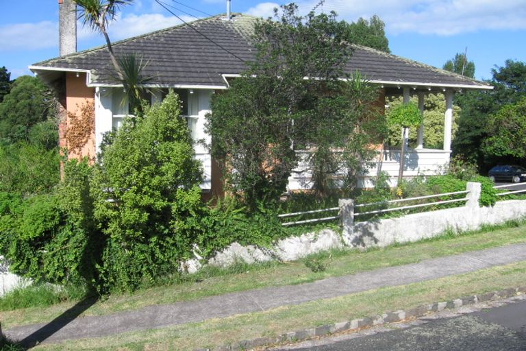 Photo of property in 20 Shoal Bay Road, Devonport, Auckland, 0624