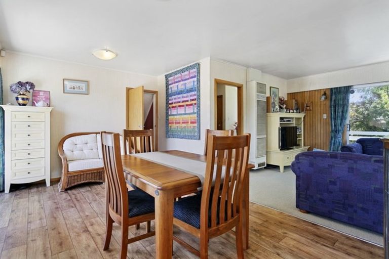 Photo of property in 6 Kotare Street, Hilltop, Taupo, 3330