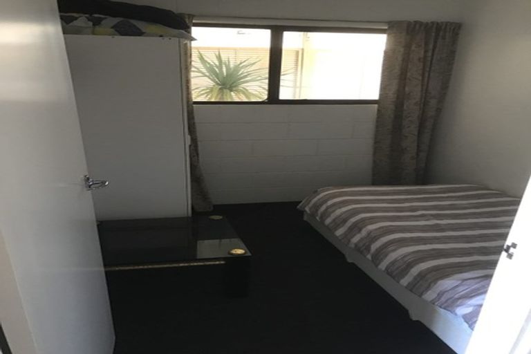 Photo of property in 2 Bongard Road, Whitianga, 3510