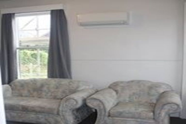 Photo of property in 1 Lovelock Avenue, North Dunedin, Dunedin, 9016